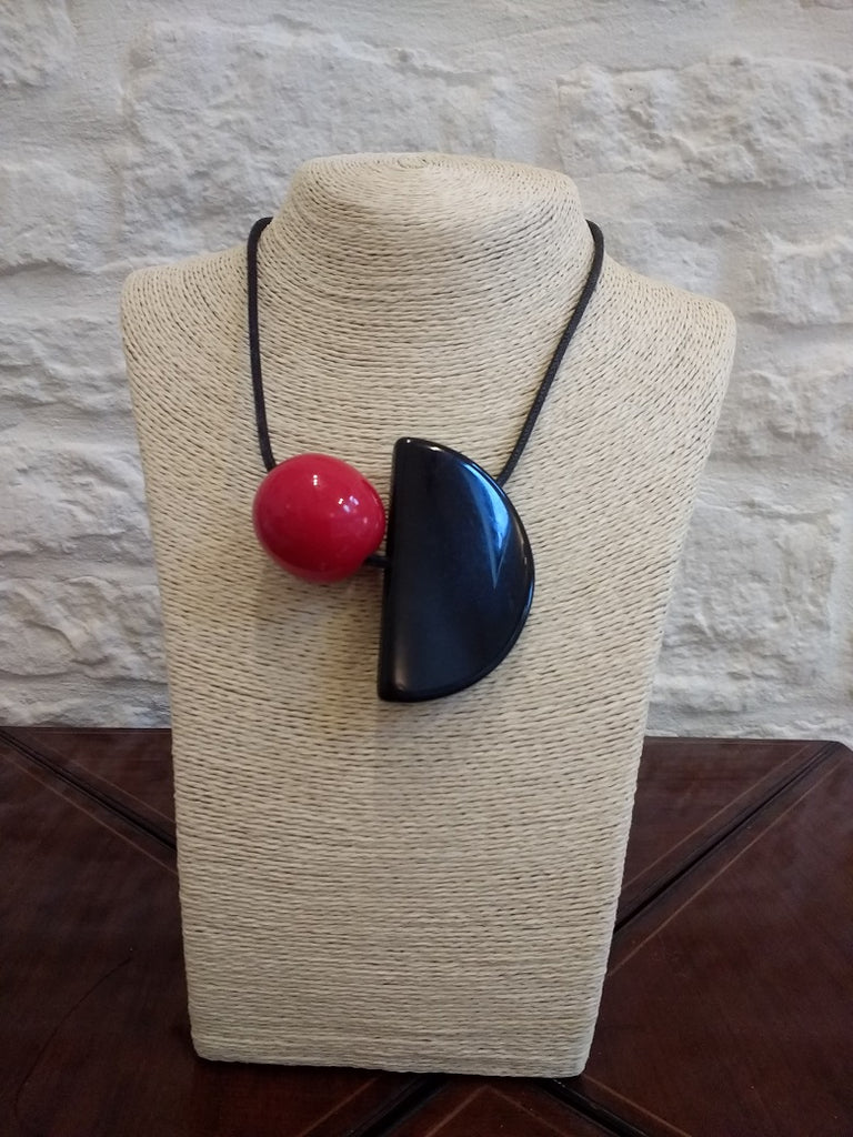 Necklace1