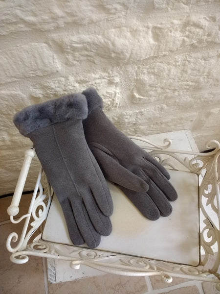 Grey Fur Trimmed Glove