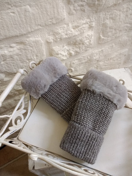 Fingerless Grey Glove