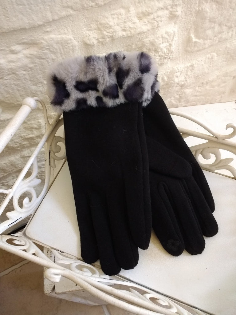 Animal Print Faux Fur Gloves