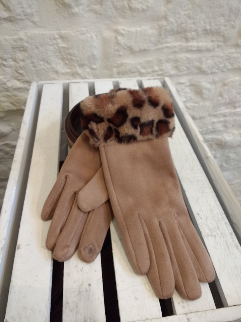 Suedette Glove